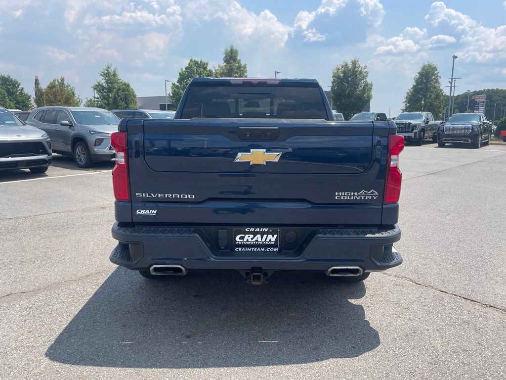 Used 2022 Chevrolet Silverado 1500 High Country w/ High Country Premium Package AWD/4WD image 6