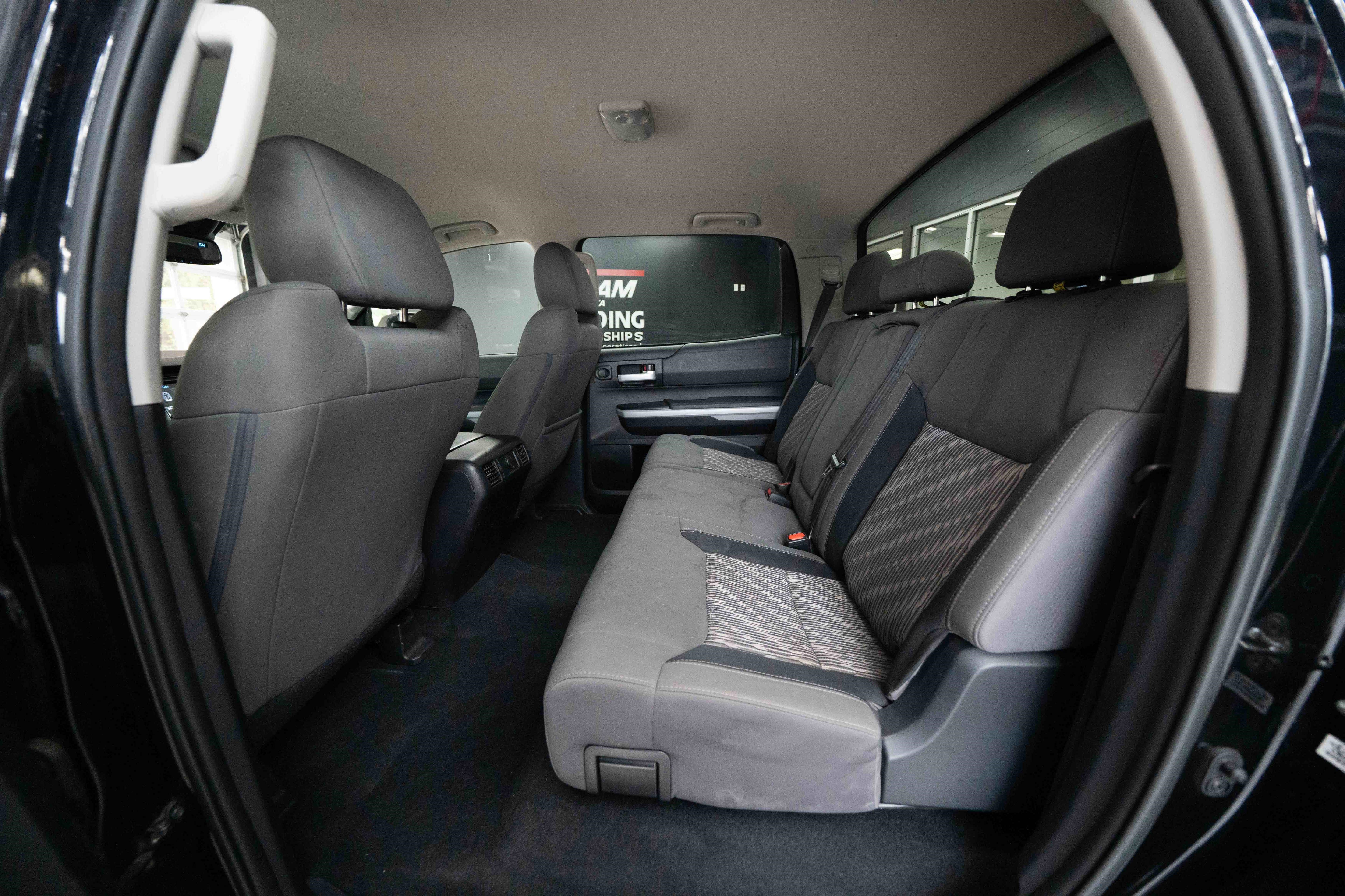 Used 2018 Toyota Tundra SR5 w/ TRD Off Road Package AWD/4WD image 23