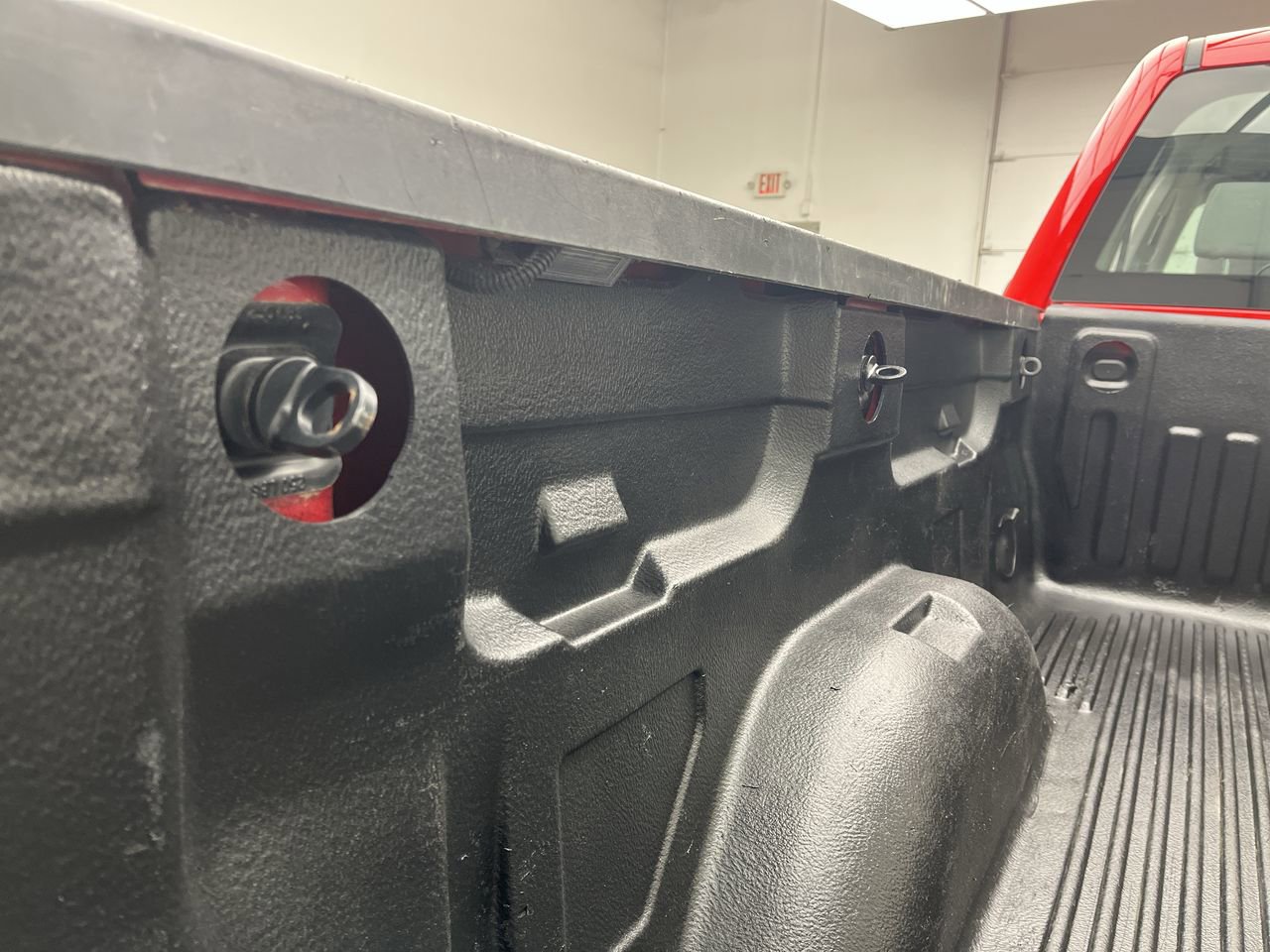 Used 2018 GMC Sierra 1500 4x4 Double Cab w/ Sierra Convenience Package image 25