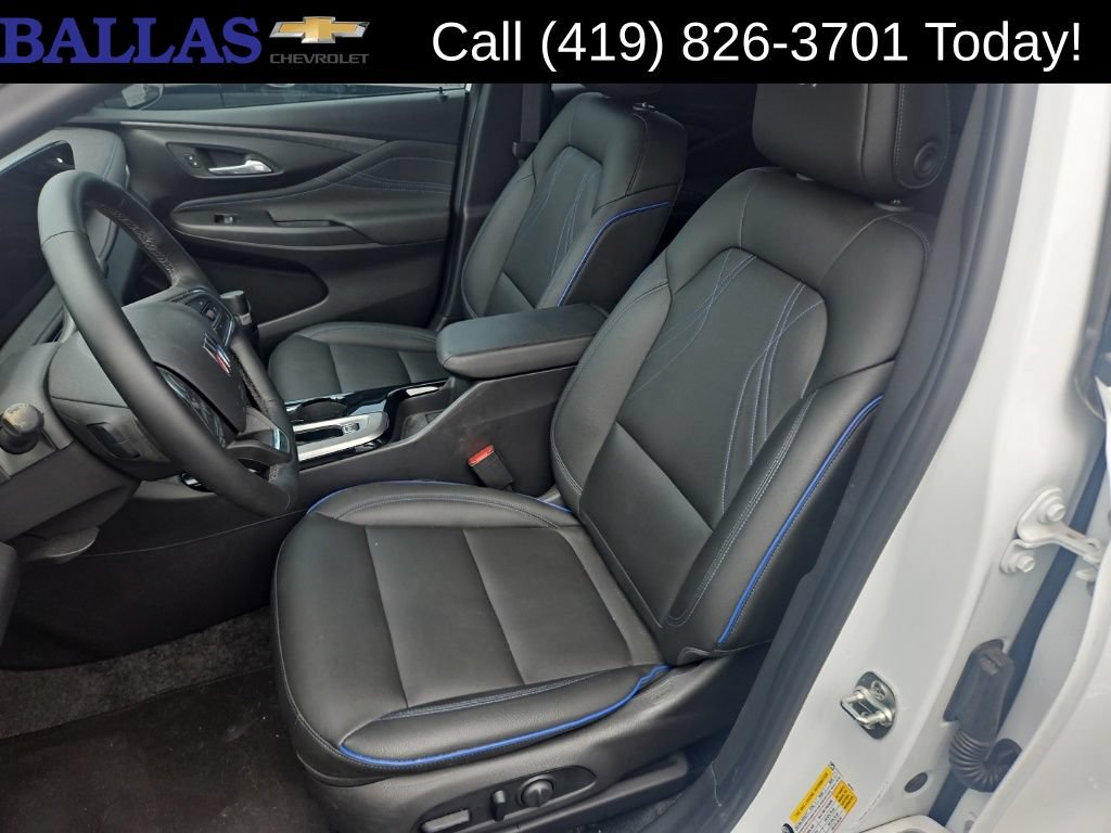 Certified 2025 Buick Envista Sport Touring w/ Convenience I Package FWD image 10