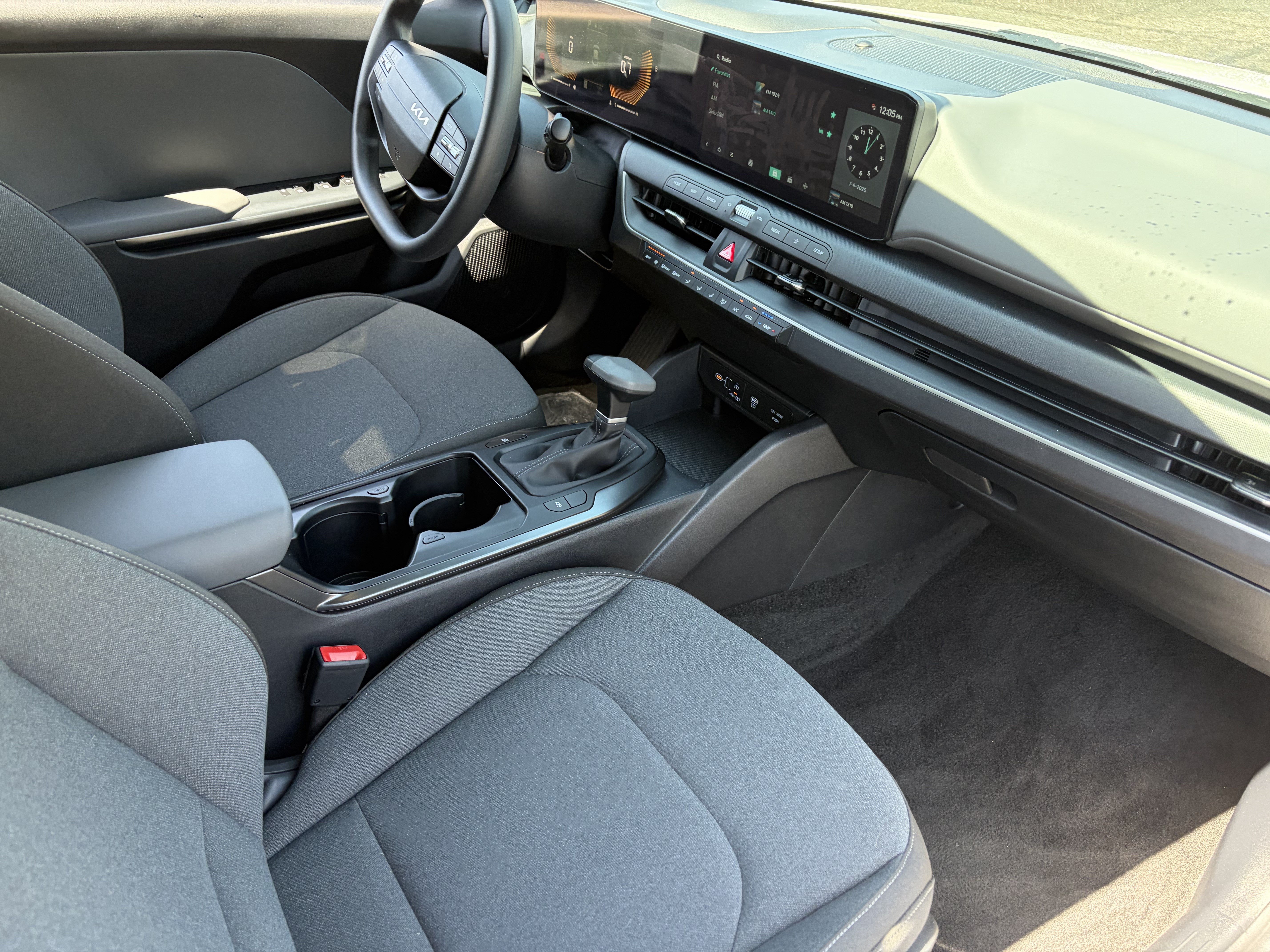 New 2026 Kia K4 FWD image 10