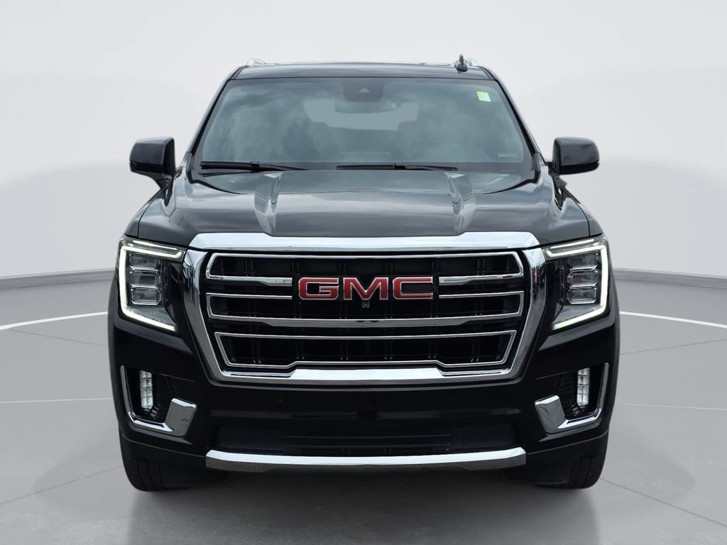 Certified 2023 GMC Yukon SLT w/ SLT Luxury Package AWD/4WD image 10