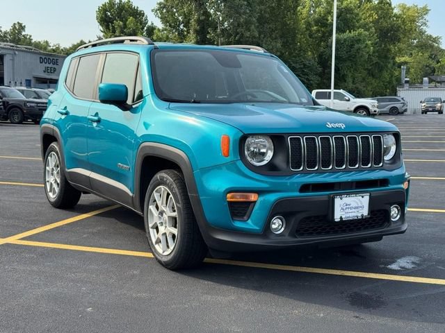 Used 2019 Jeep Renegade Latitude FWD image 2