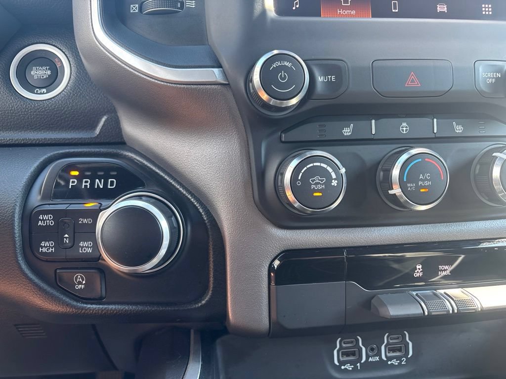 Used 2023 RAM 1500 Big Horn AWD/4WD image 30