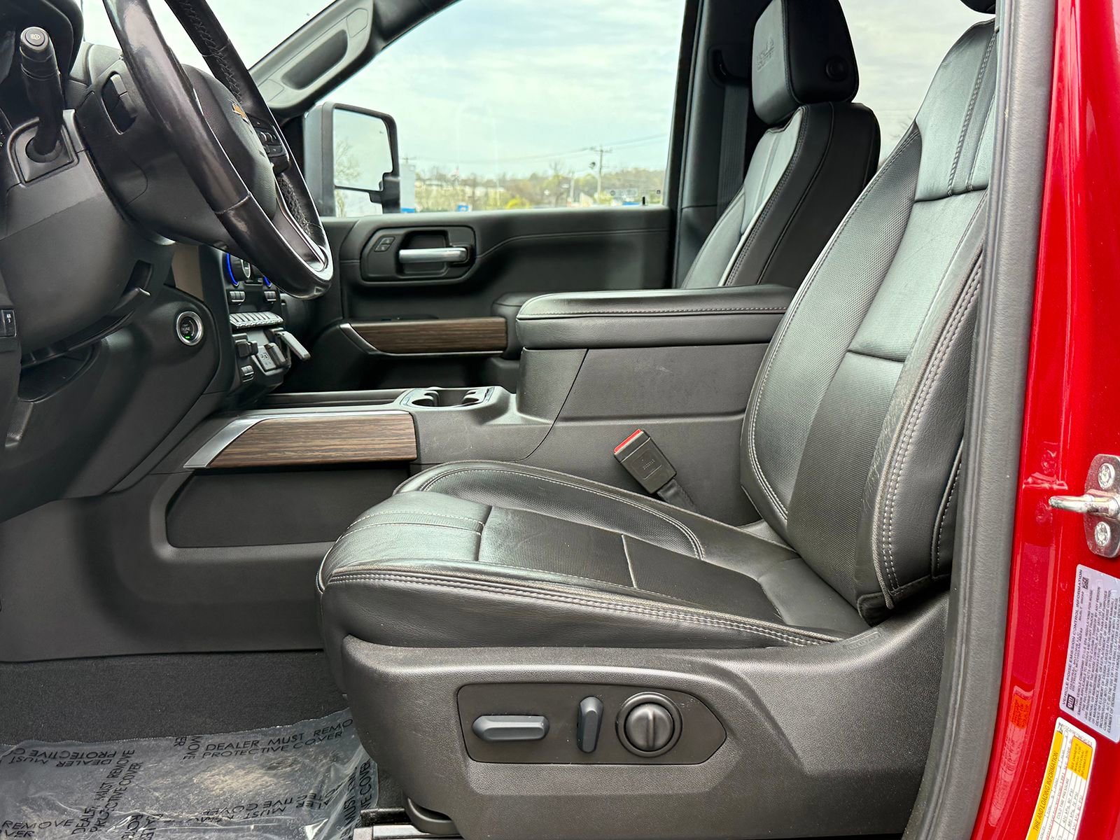 Used 2022 Chevrolet Silverado 2500 High Country w/ LPO, Hitch Package AWD/4WD image 18