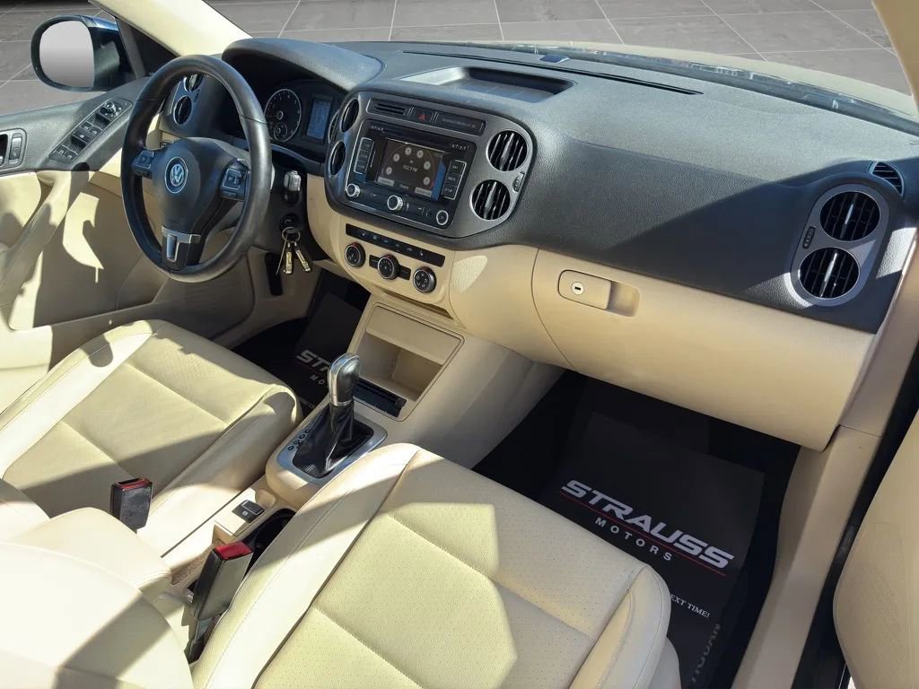 Used 2013 Volkswagen Tiguan SE image 22