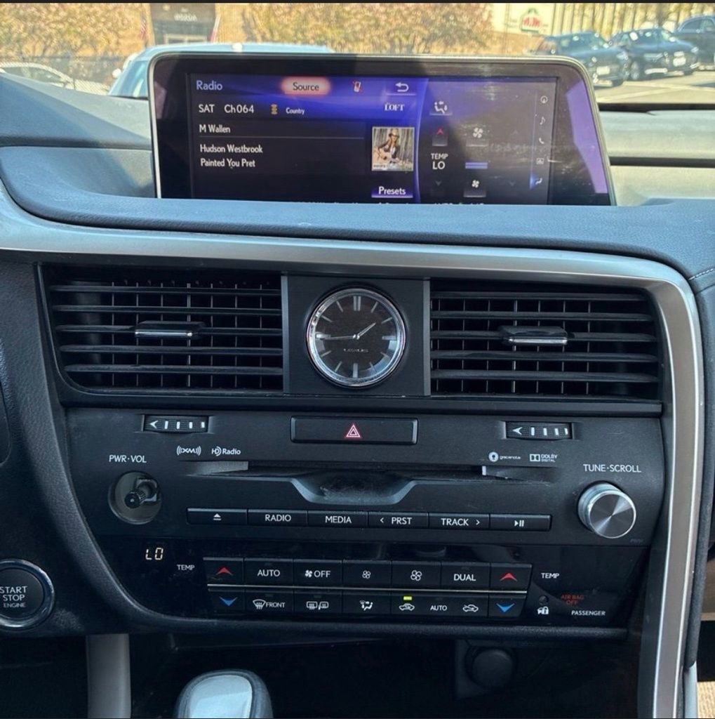 Used 2019 Lexus RX 350 AWD w/ Navigation Package image 18