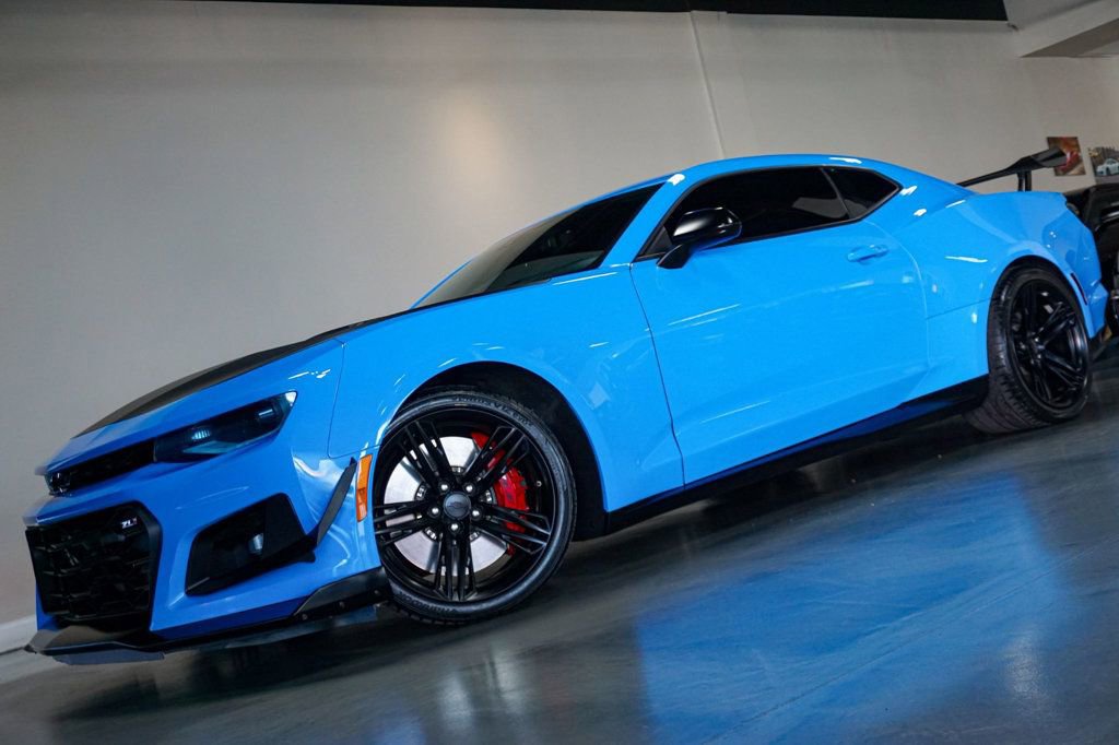 Used 2023 Chevrolet Camaro ZL1 image 92