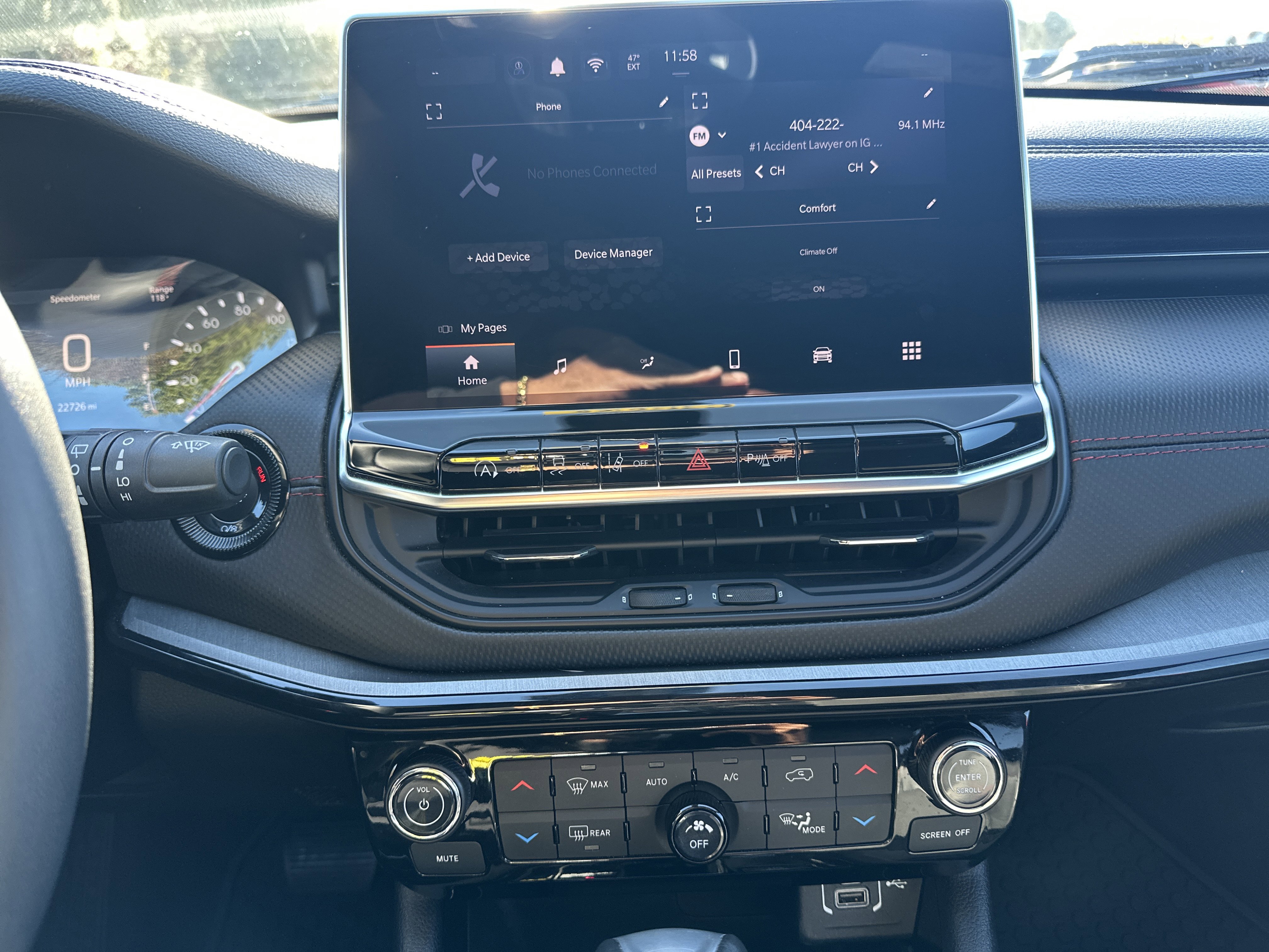 Used 2024 Jeep Compass Trailhawk image 28