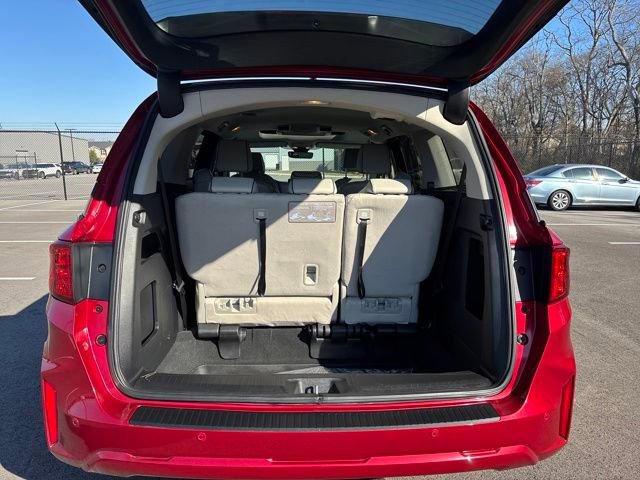 Certified 2025 Honda Odyssey Touring image 13
