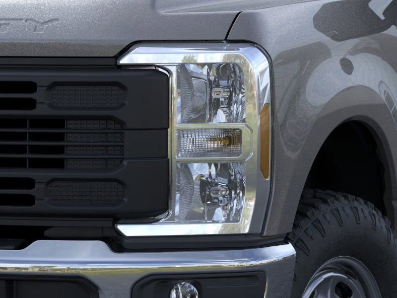 New 2026 Ford F250 XL w/ XL Off-Road Package image 18