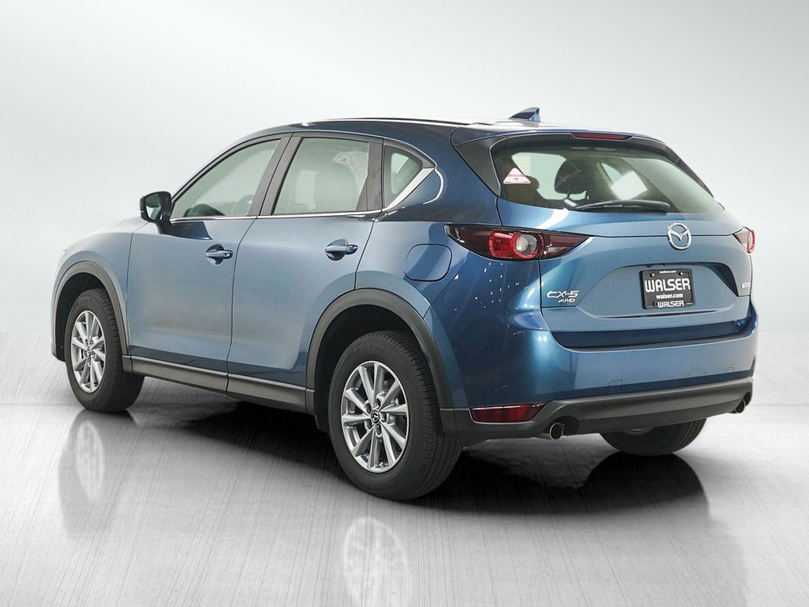 Used 2019 MAZDA CX-5 Sport AWD/4WD image 4