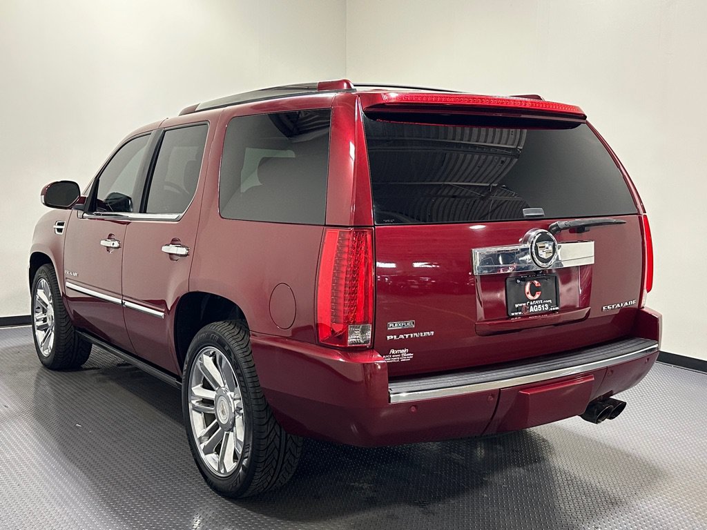 Used 2010 Cadillac Escalade Platinum AWD/4WD image 9