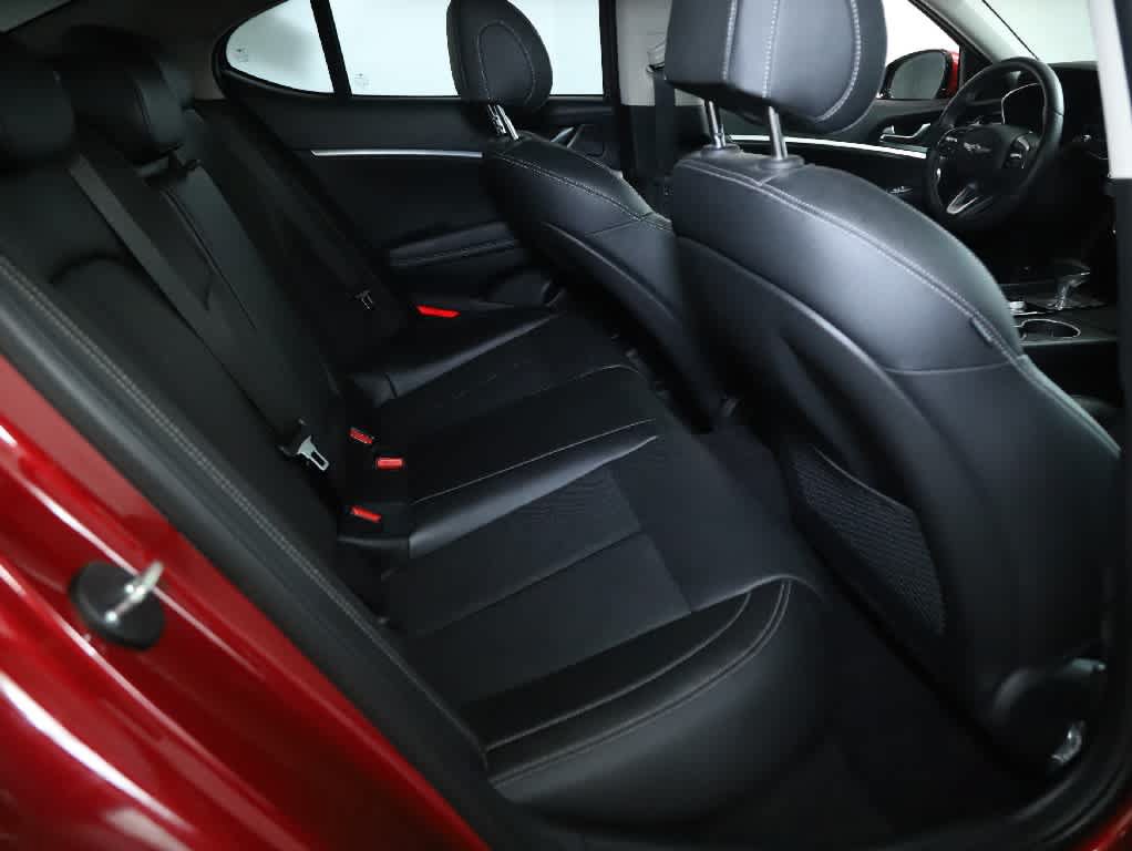 Used 2021 Genesis G70 2.0T AWD/4WD image 34