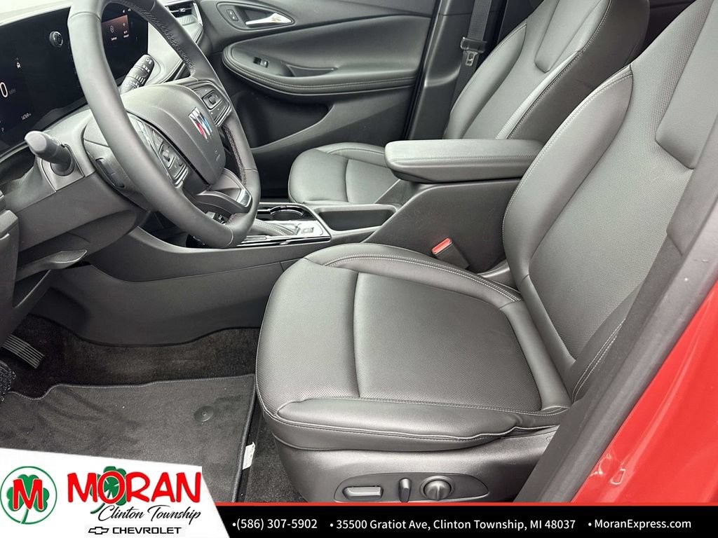 Certified 2024 Buick Encore GX Sport Touring w/ Comfort Package AWD/4WD image 17