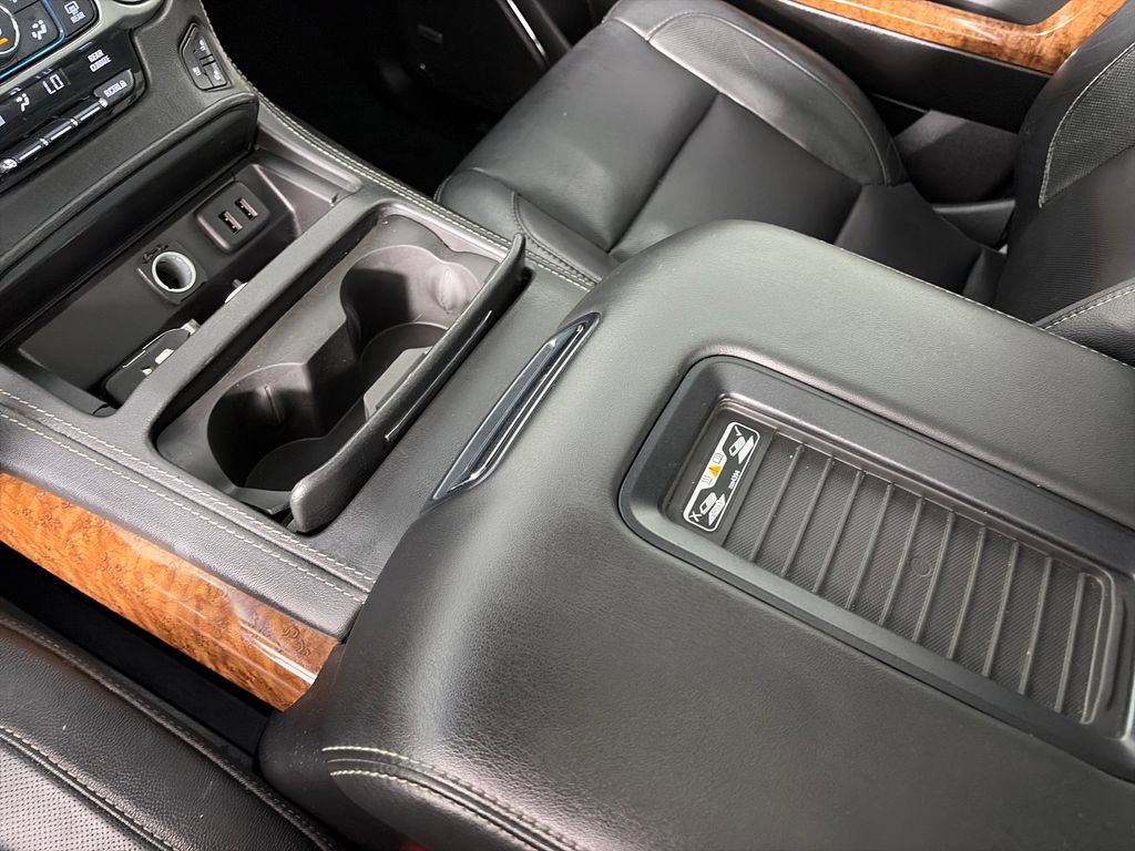 Used 2019 Chevrolet Tahoe Premier AWD/4WD image 22