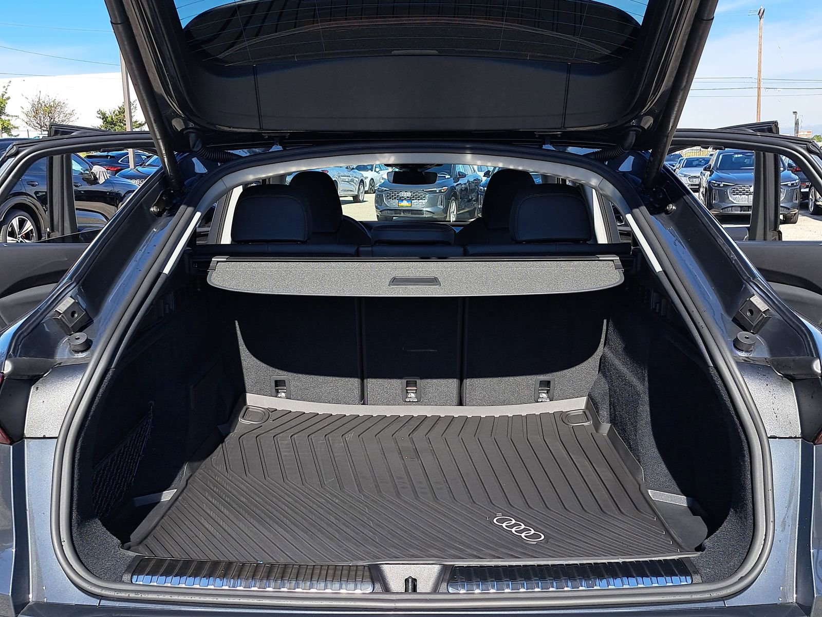 New 2025 Audi Q5 Premium Plus image 12