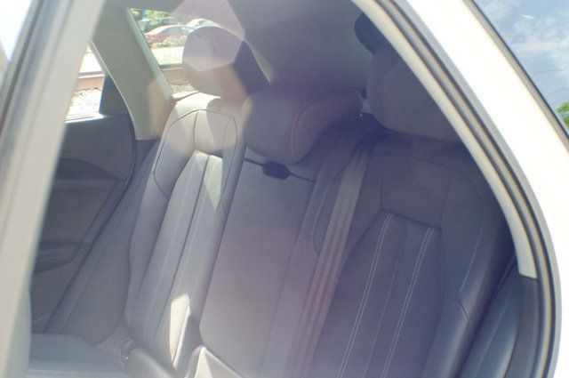 Used 2025 Audi Q5 Prestige AWD/4WD image 47