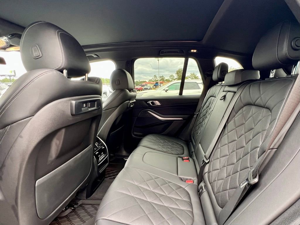 Used 2023 BMW X5 sDrive40i w/ Premium Package image 22