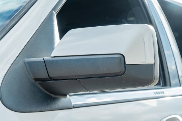 Used 2017 Ford Expedition Limited w/ Equipment Group 301A image 10