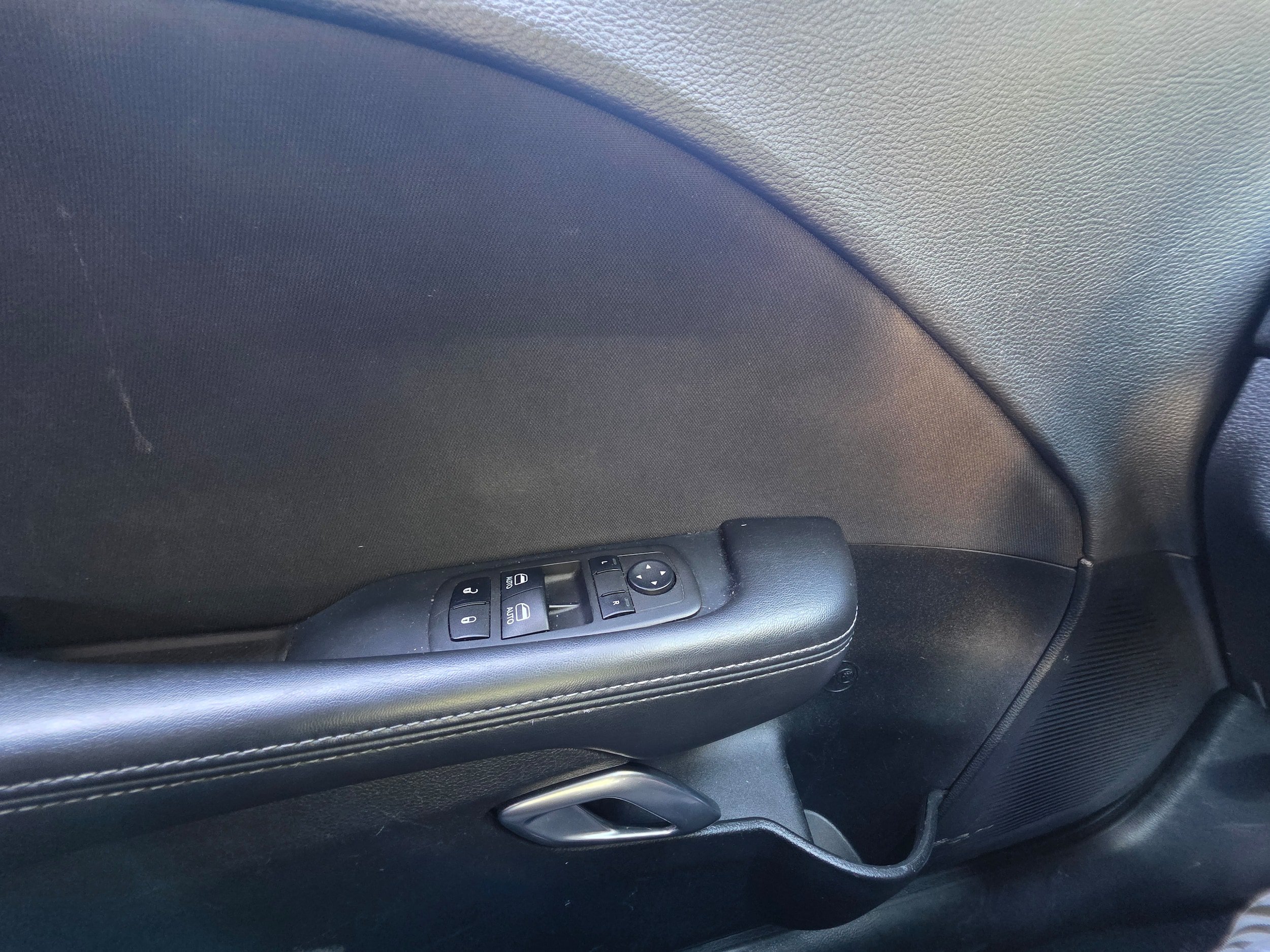 Used 2022 Dodge Challenger GT RWD image 18