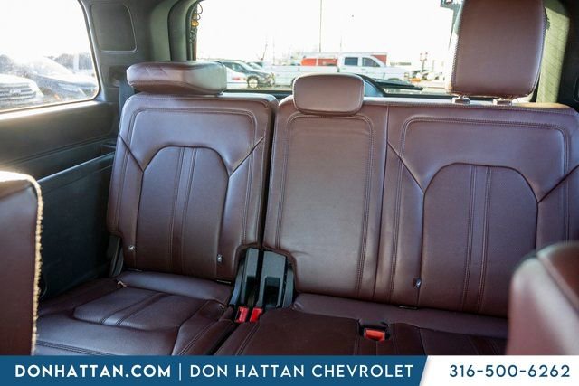 Used 2022 Ford Expedition Limited image 25