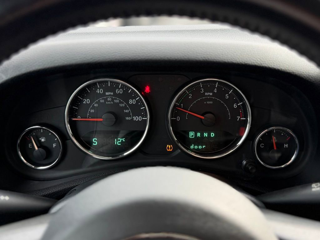 Used 2018 Jeep Wrangler Unlimited Sport w/ Power Convenience Group image 13