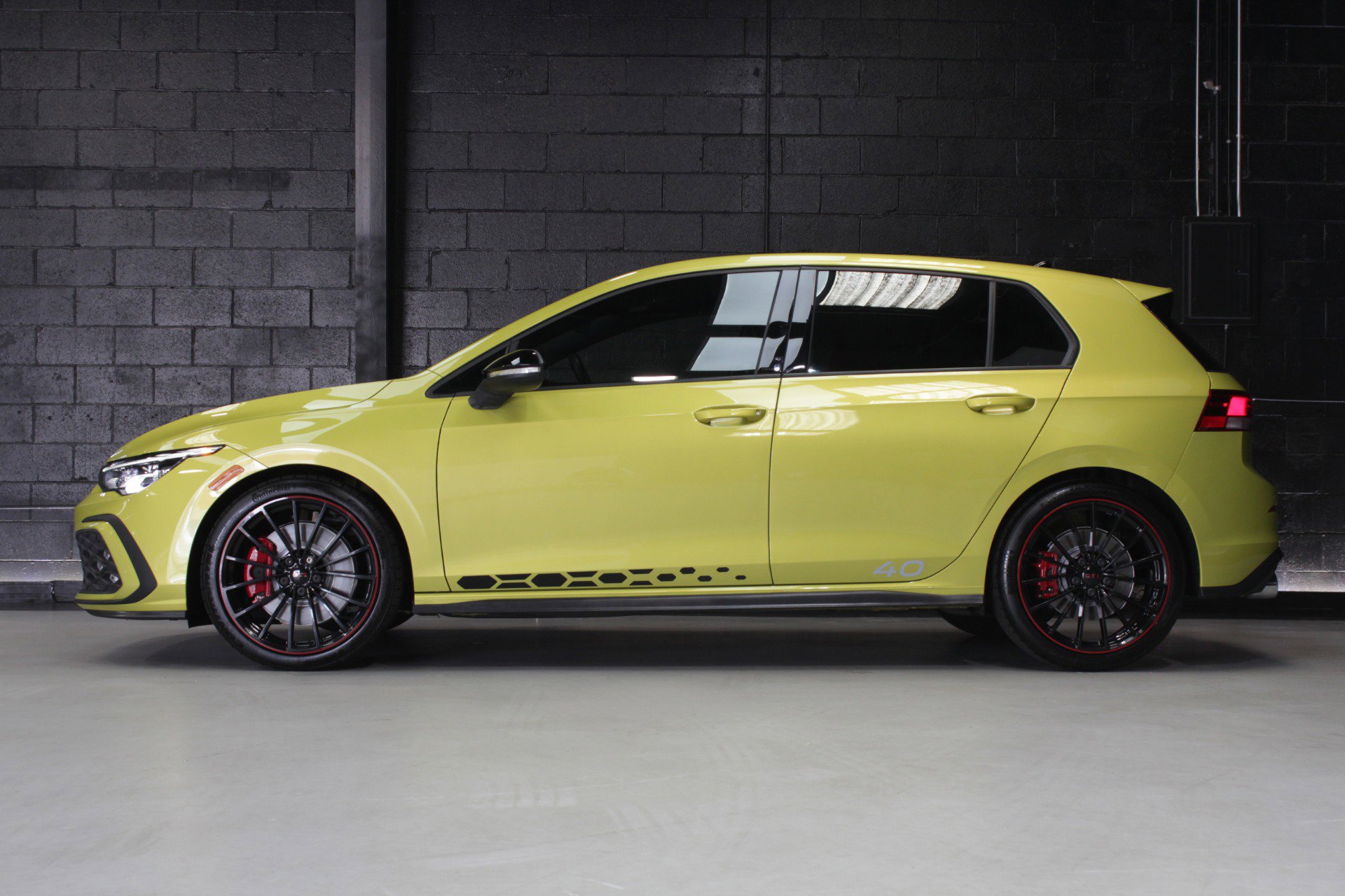 Used 2023 Volkswagen GTI 40th Anniversary Edition FWD image 3