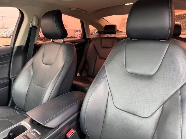 Used 2019 Ford Fusion Titanium image 10