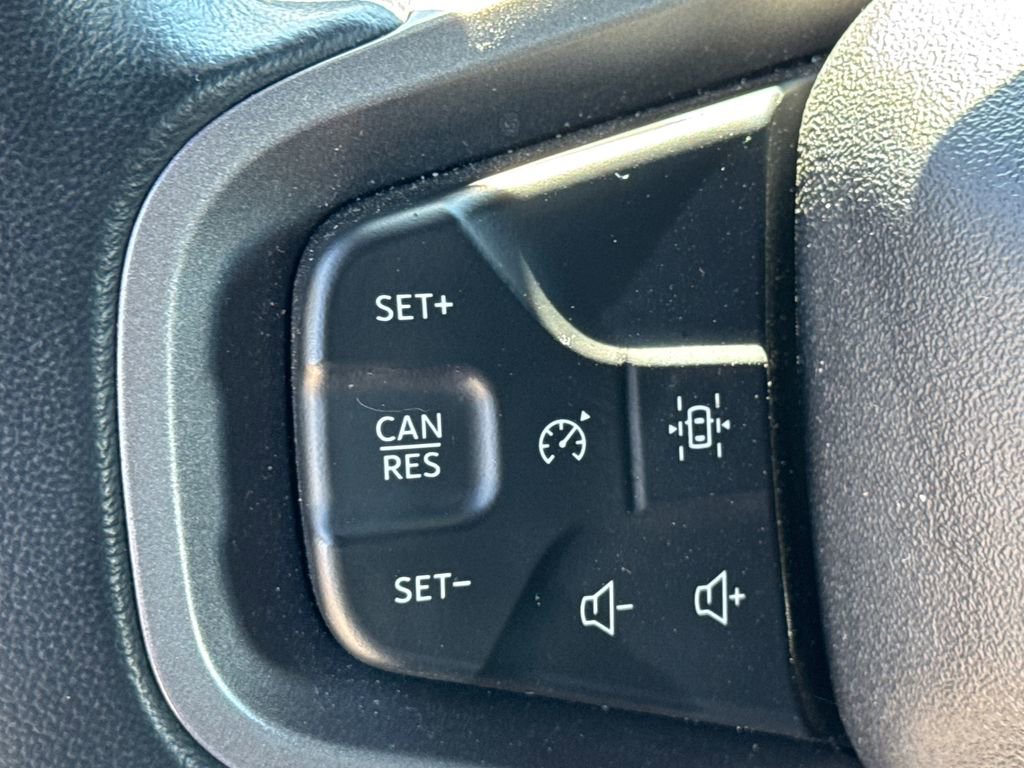 Used 2025 Ford Bronco Big Bend image 24