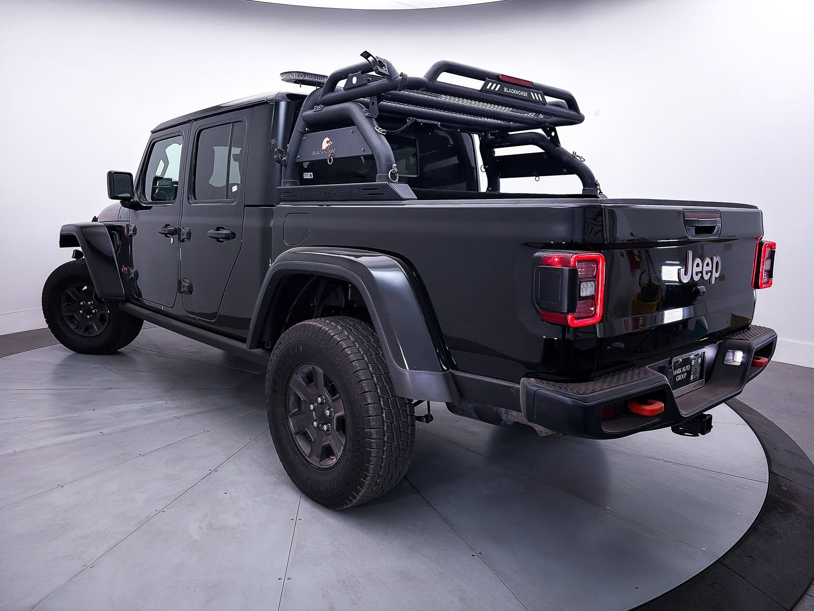 Used 2021 Jeep Gladiator Mojave AWD/4WD image 4