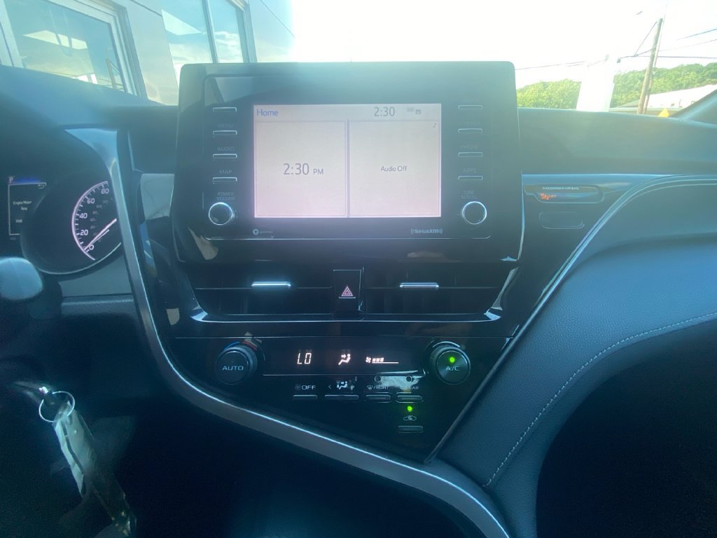 Used 2021 Toyota Camry SE FWD image 20