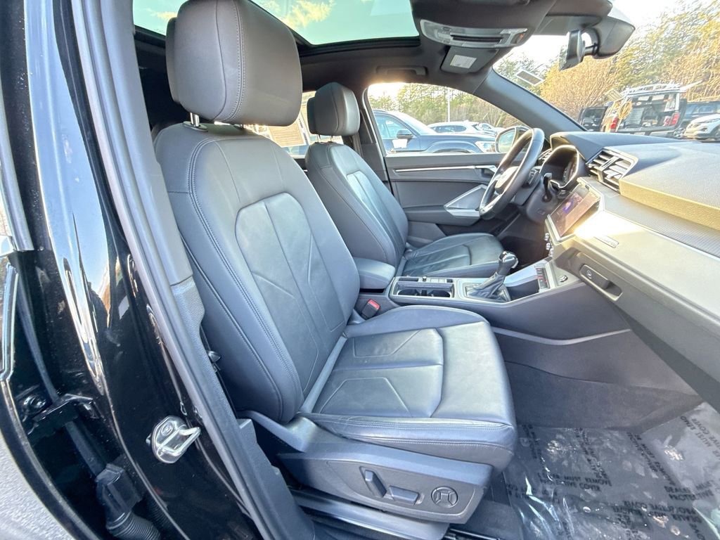 Used 2021 Audi Q3 2.0T Premium w/ Convenience Package image 25