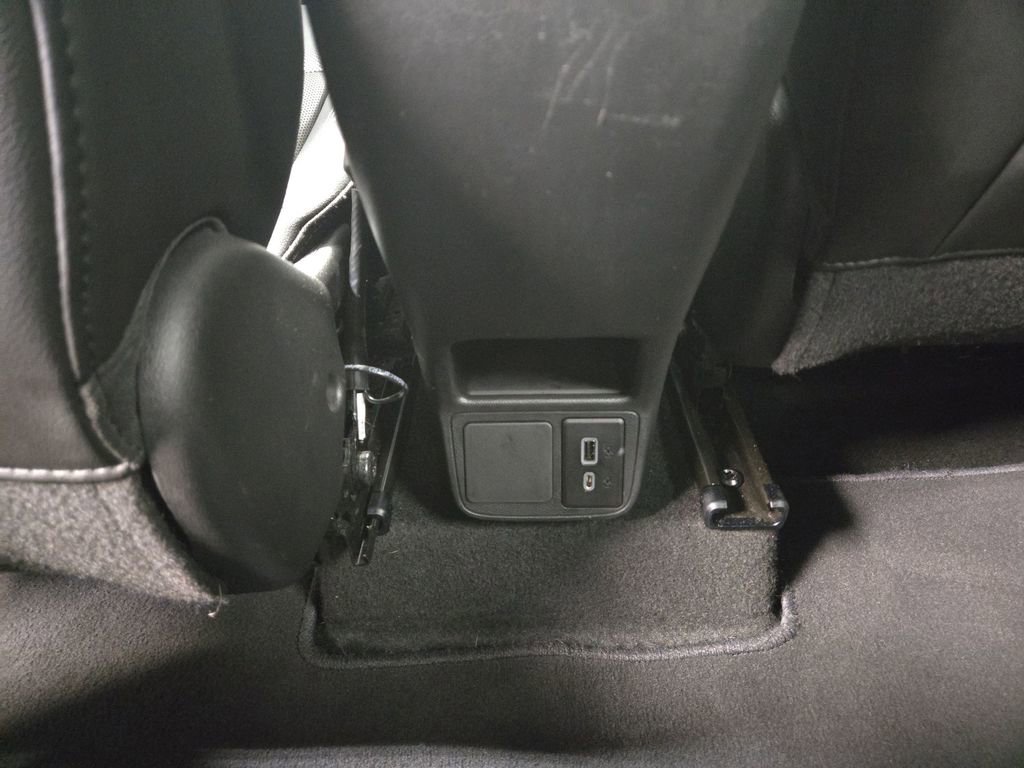 Certified 2024 Buick Encore GX Sport Touring FWD image 30