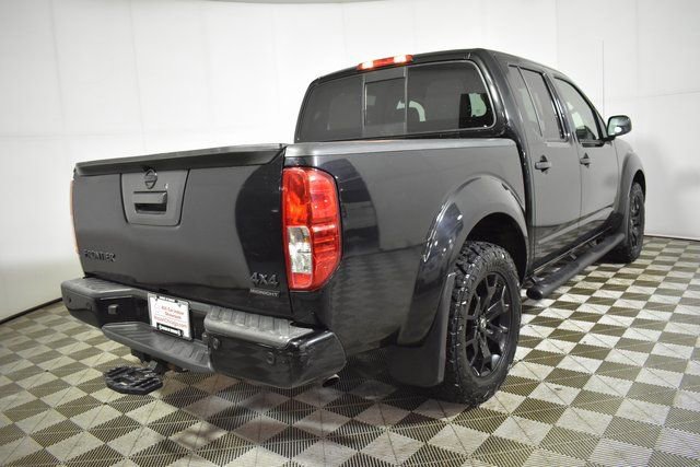 Used 2020 Nissan Frontier SV w/ Midnight Edition Floor Mats image 4