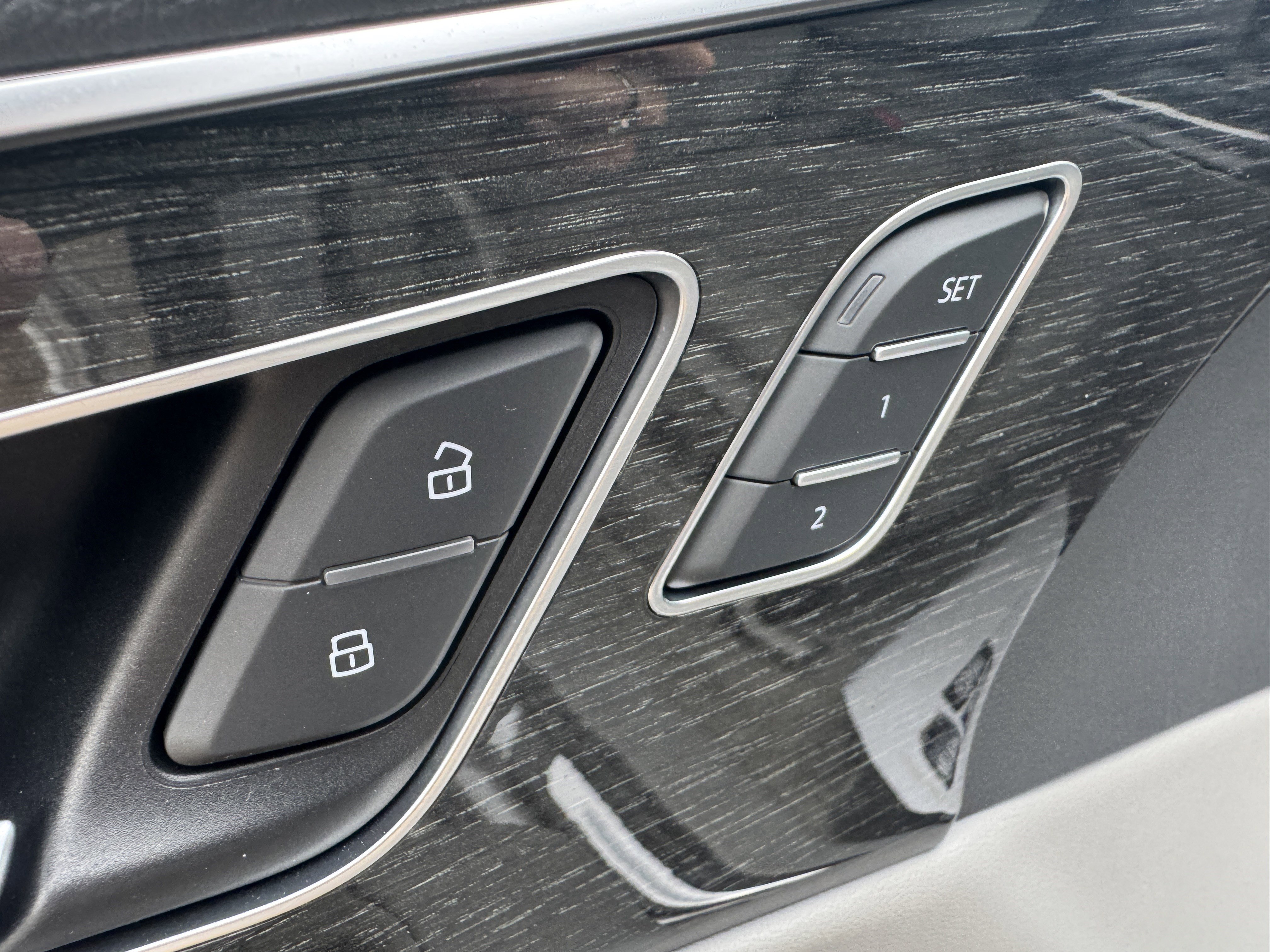 Used 2021 Audi Q7 3.0T Premium Plus w/ Executive Package image 11