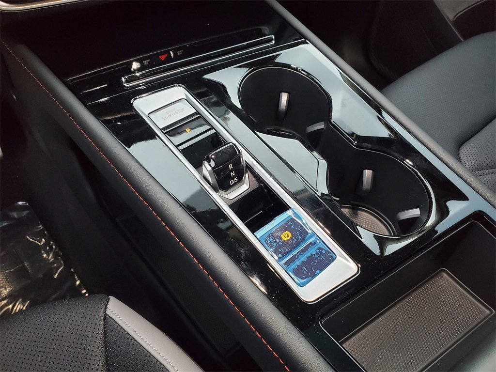 New 2026 Volkswagen Atlas Peak Edition image 10