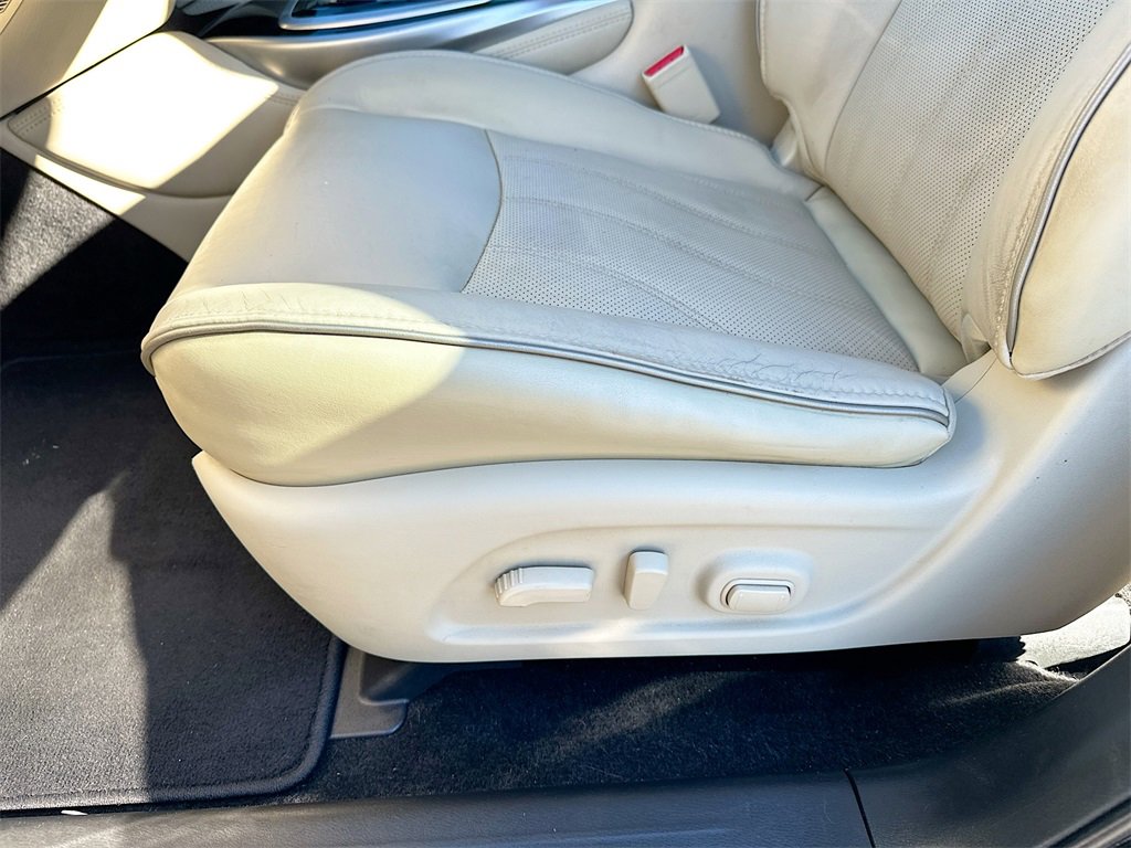 Used 2018 INFINITI QX60 FWD w/ Premium Plus Package image 9