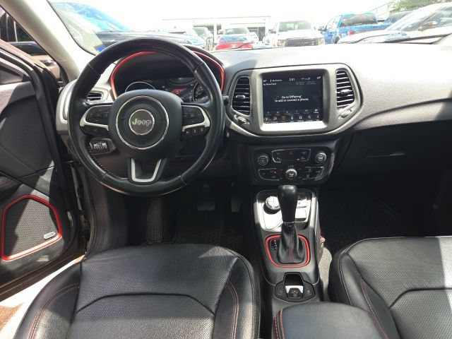 Used 2021 Jeep Compass Trailhawk w/ Sun and Sound Group AWD/4WD image 8