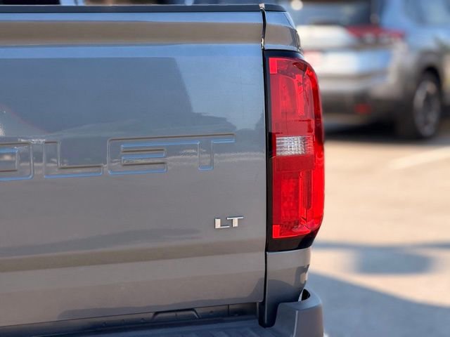 Used 2022 Chevrolet Colorado LT w/ Fleet Safety Package RWD image 11