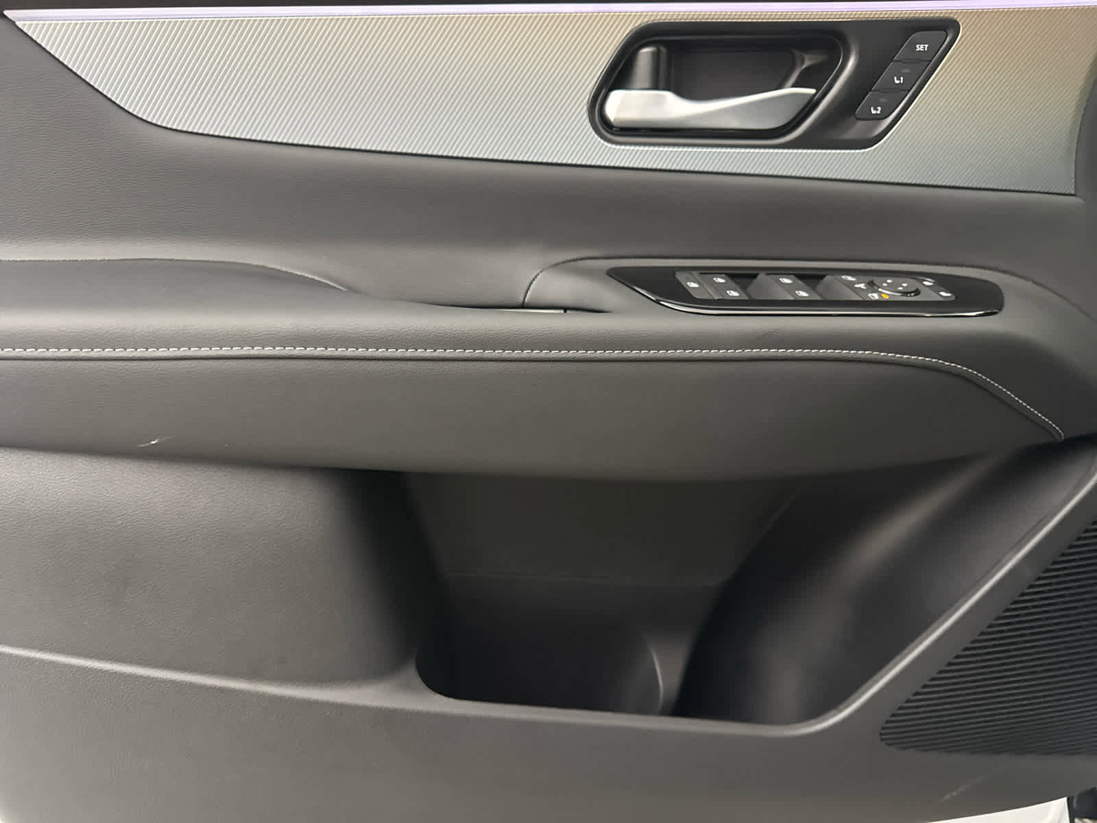 New 2026 Nissan Murano Platinum image 14