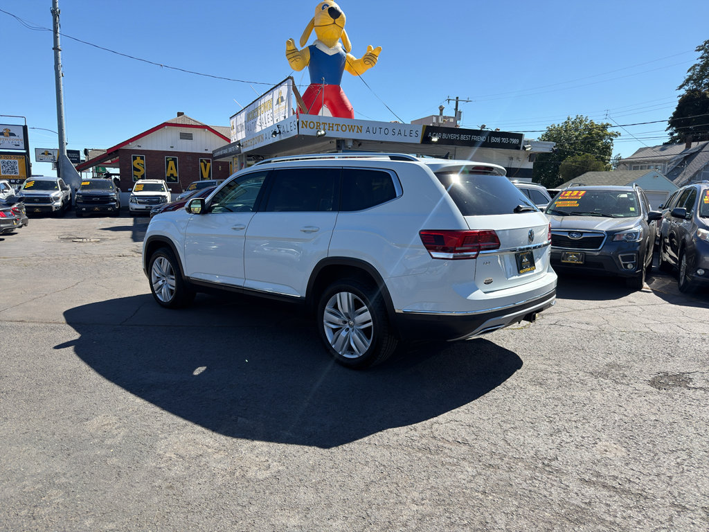 Used 2018 Volkswagen Atlas SEL Premium AWD/4WD image 4