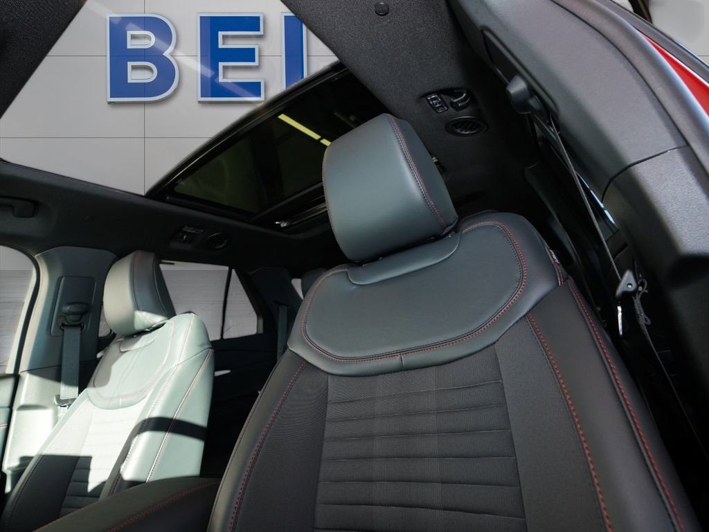 New 2025 Ford Explorer ST-Line w/ Premium Package image 14