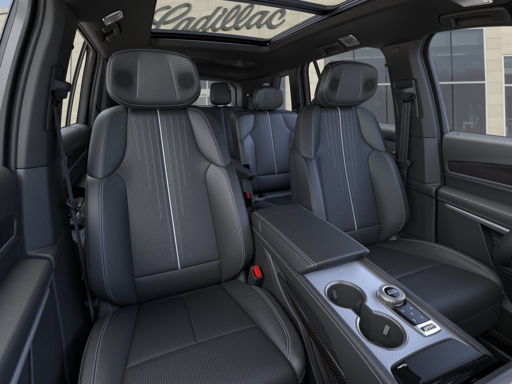 New 2027 Cadillac Vistiq Luxury w/ LPO, Floor Liner Package AWD/4WD image 16