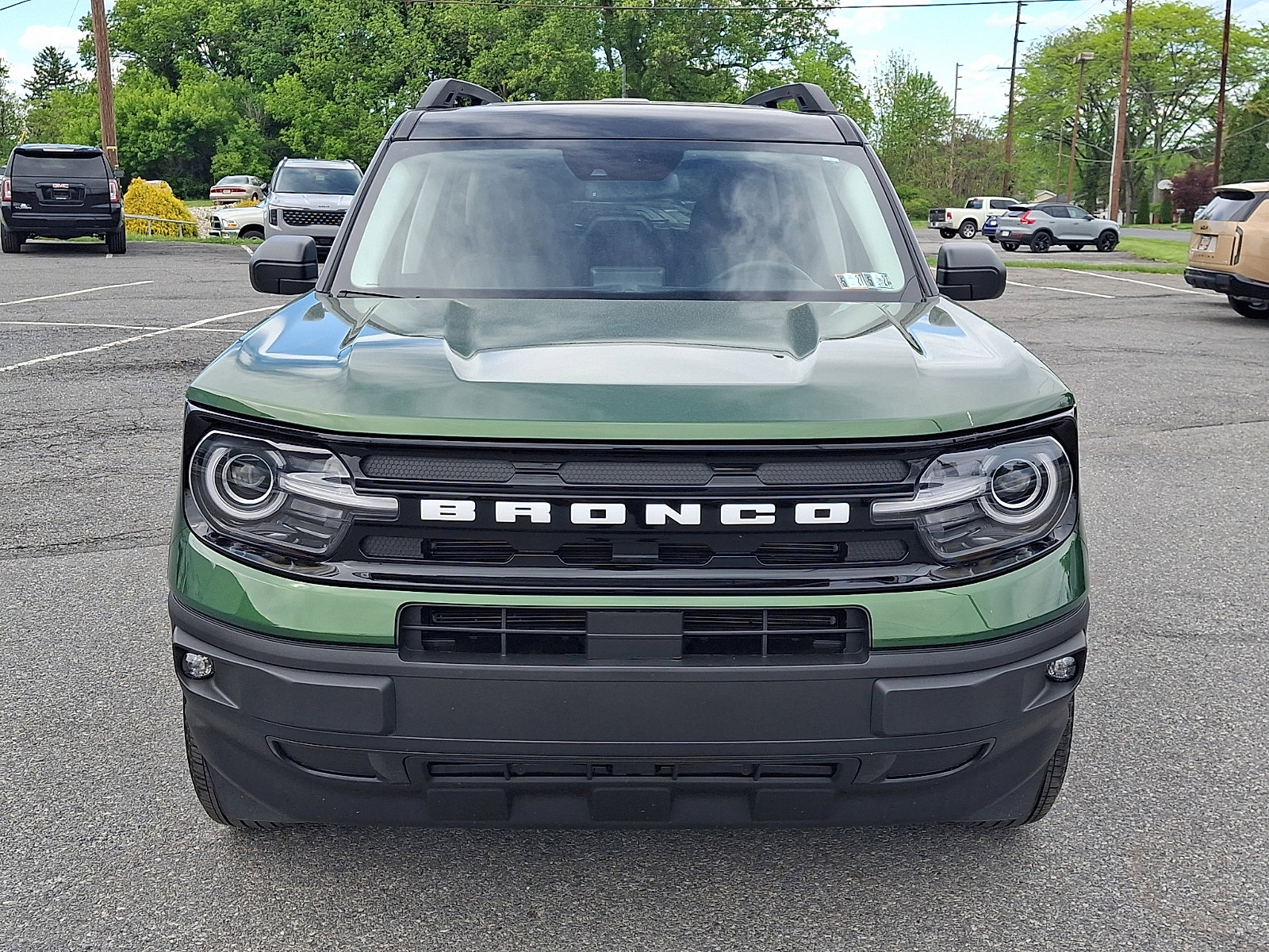 Used 2024 Ford Bronco Sport Outer Banks w/ Tech Package AWD/4WD image 2