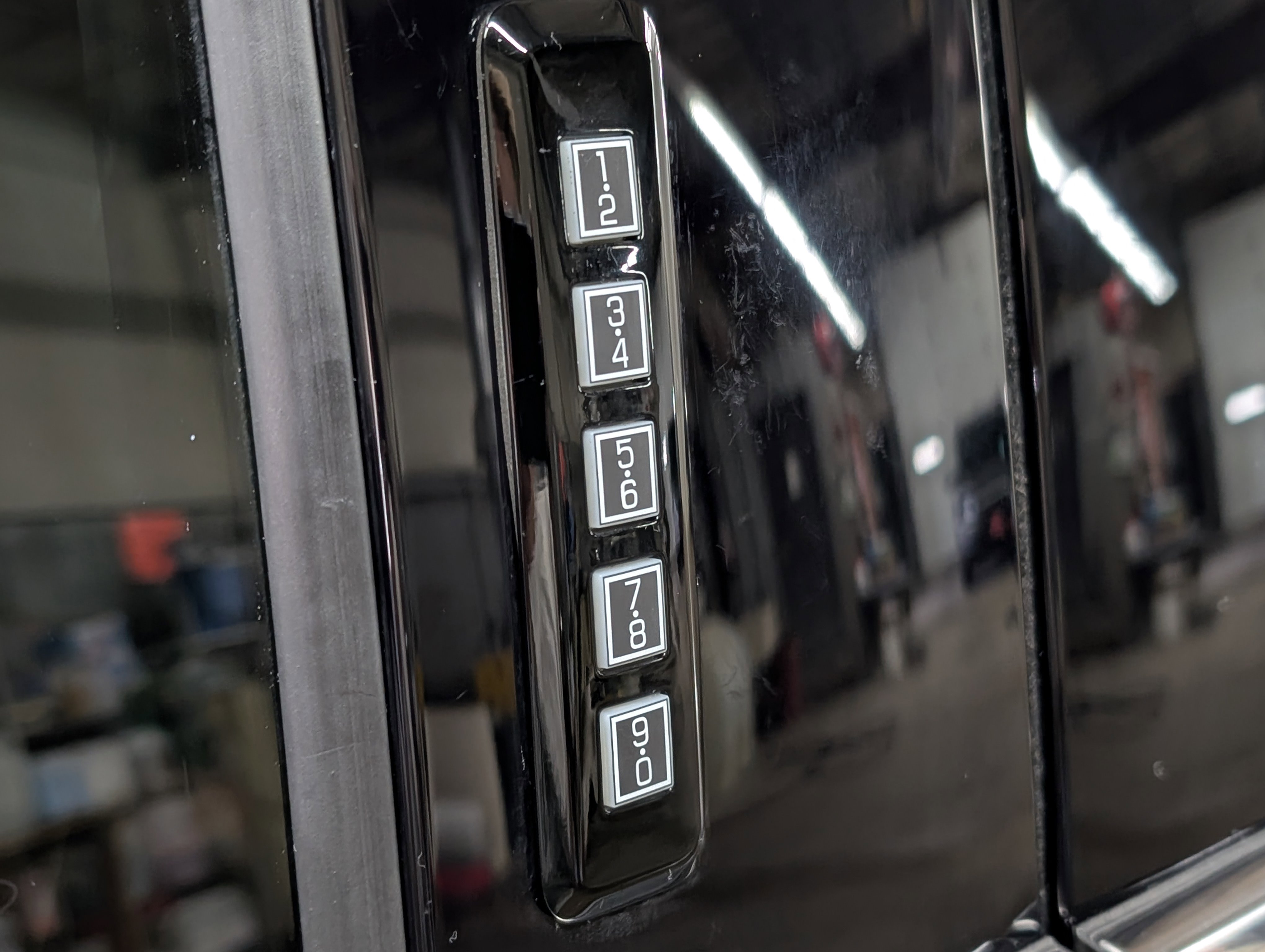 Used 2024 Ford F150 Lariat w/ Tow/Haul Package image 4