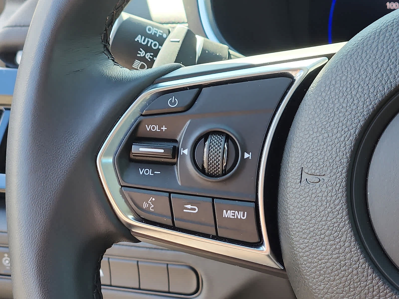 Used 2026 Acura MDX SH-AWD w/ Technology Package image 22