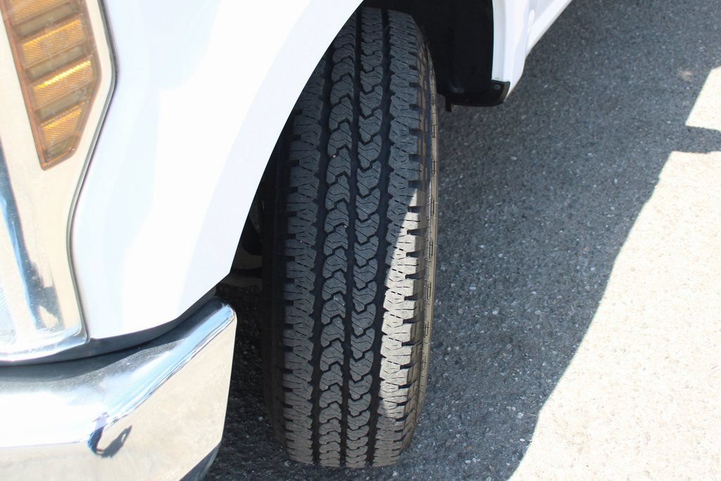 Used 2018 Ford F350 XL w/ Power Equipment Group RWD image 36