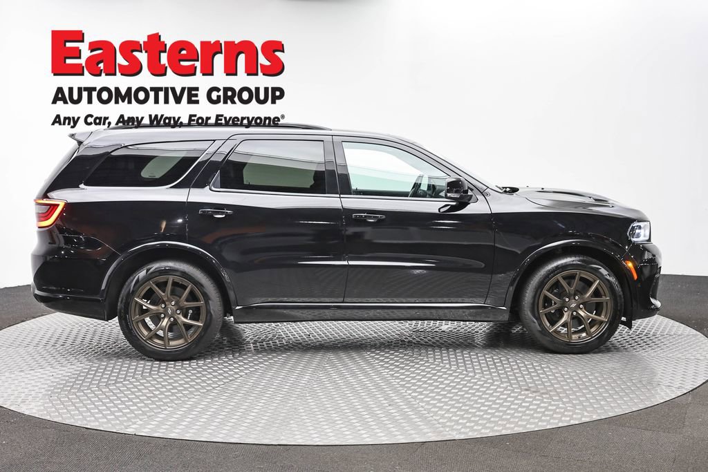 Used 2025 Dodge Durango R/T AWD/4WD image 4