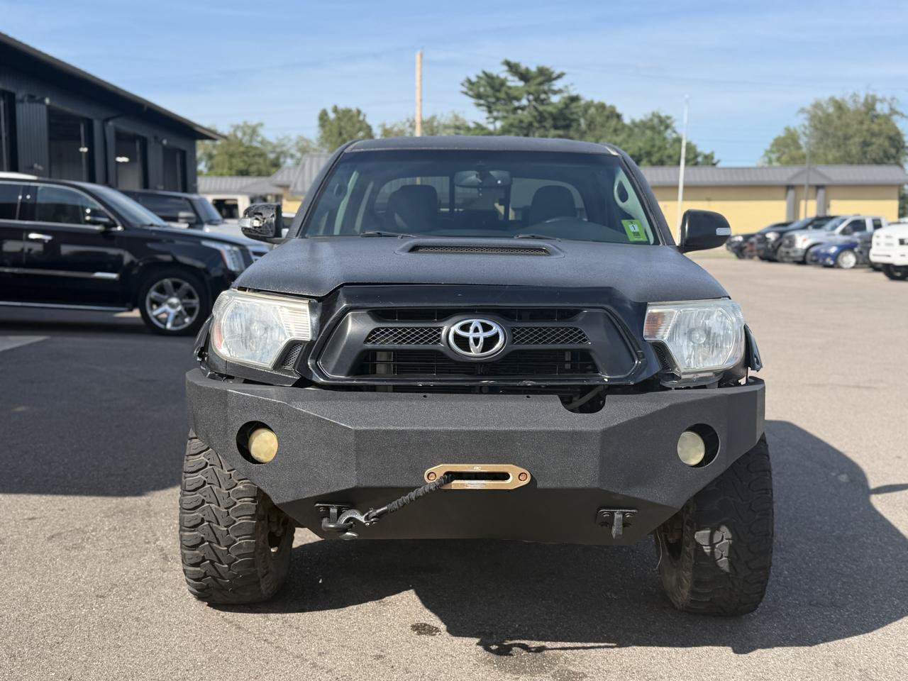 Used 2012 Toyota Tacoma 4x4 Double Cab w/ TRD Sport Upgrade Pkg image 2